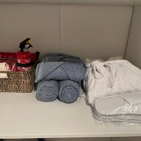 Sandys-Beachhouse Em 2024 Stadion -16 Fahrminuten Ferienwohnung Abtei Brauweiler Business Kueche Klima Parken Relax Travel Work Koeln Naehe Pulheim Luaran gambar