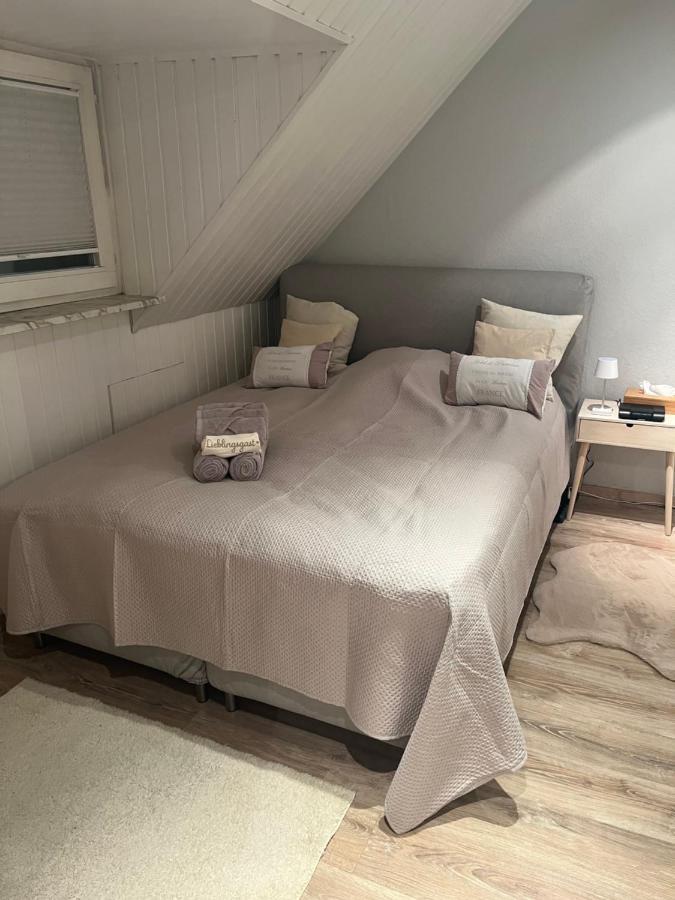 Sandys-Beachhouse Em 2024 Stadion -16 Fahrminuten Ferienwohnung Abtei Brauweiler Business Kueche Klima Parken Relax Travel Work Koeln Naehe Pulheim Luaran gambar