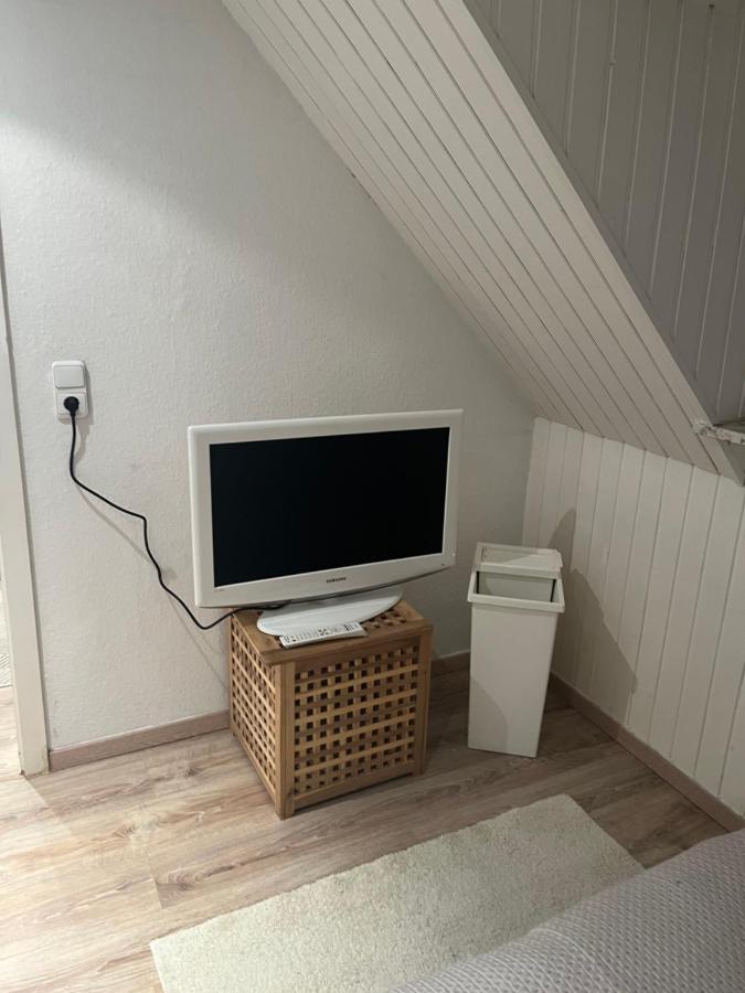 Sandys-Beachhouse Em 2024 Stadion -16 Fahrminuten Ferienwohnung Abtei Brauweiler Business Kueche Klima Parken Relax Travel Work Koeln Naehe Pulheim Luaran gambar